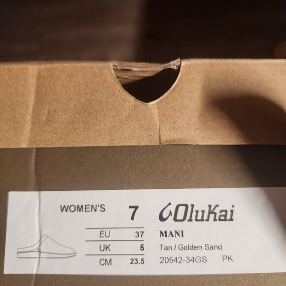 NIB Olukai Mani Tan/Golden Sand Suede Slip-On Slippers - Picture 5 of 5